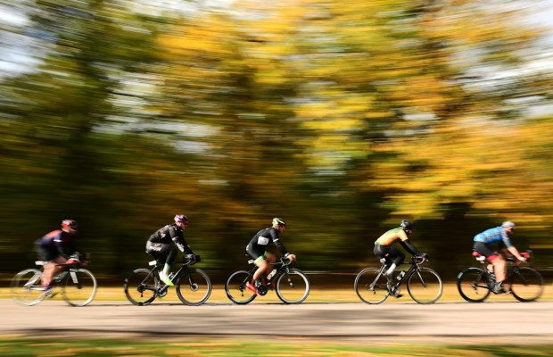 Strava pide cautela a los ciclistas tras el atropello mortal de dos peatones en un conocido segmento