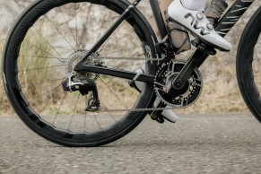 New SRAM RED AXS: the lightest electronic groupset in history is also smoother and more precise