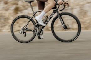 New SRAM RED AXS: the lightest electronic groupset in history is also smoother and more precise