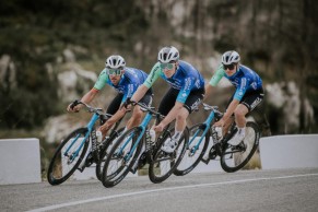 The new DECATHLON AG2R LA MONDIALE equipment is now on sale