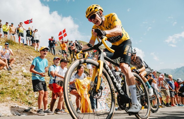Netflix annonce la deuxième saison de sa série sur le Tour de France : "Nous ne sommes pas là pour nous faire des amis"