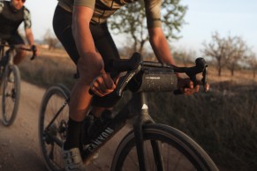 New Shimano electronic groupset for gravel: GRX DI2 2x12