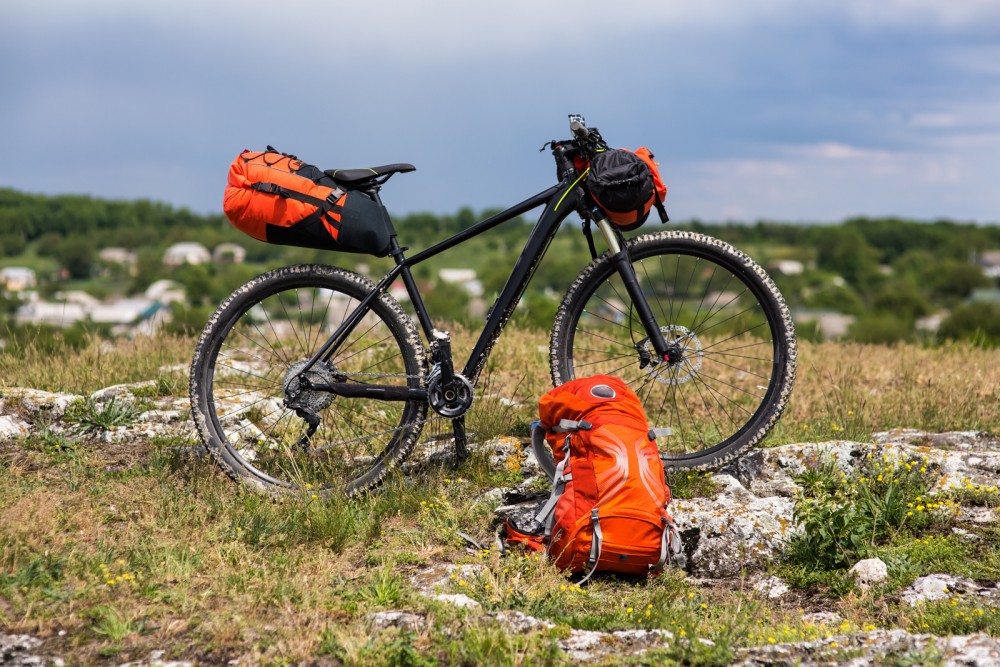 Gravel vs hardtail MTB. Do you need a gravel bike?