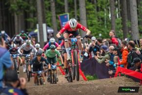 Alessandra Keller da una lección de fuerza para ganar el XCC de Nove Mesto