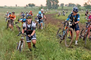 Unbound Gravel 2024: favoritos, recorridos, cómo seguir la prueba