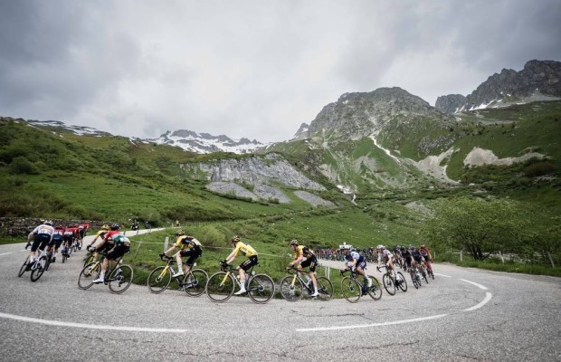 Los favoritos para el Tour se ven las caras en el Critérium du Dauphiné 2024