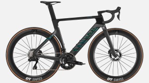 Un piloto de F1 filtra la nueva Canyon Aeroad