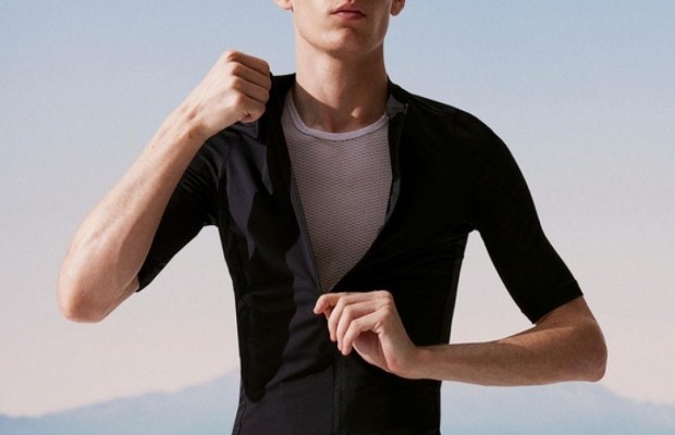 H&M se apunta al ciclismo con una colección específica