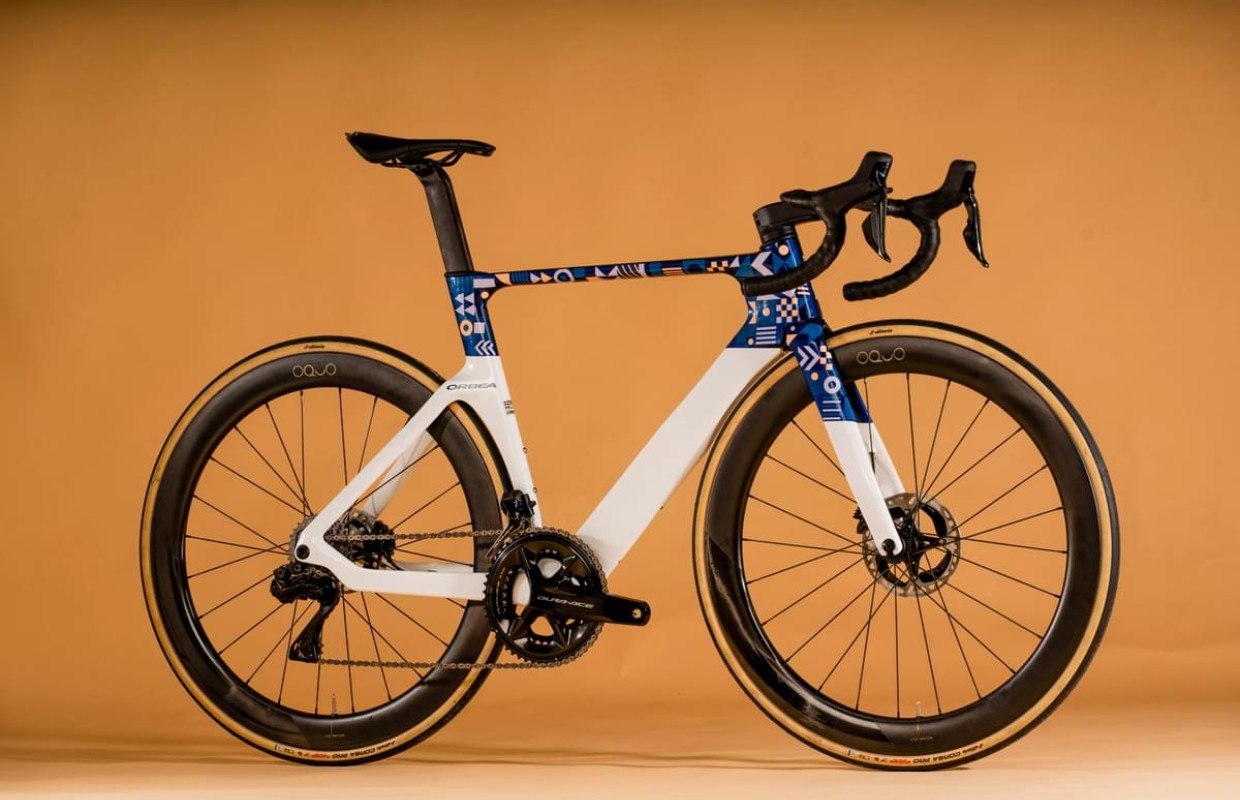 A Orbea Orca Aero 2024 estreia cores, um nível de personalização ...