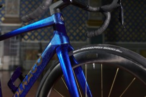 More than 54,000€ for the Colnago C68 that Pogacar rode the day before the Tour