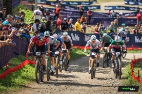 Nino Schurter gana la 36 en la Copa del Mundo XCO de Val di Sole
