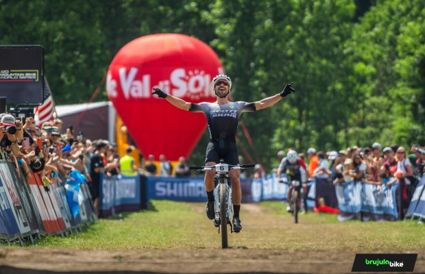 Nino Schurter gana la 36 en la Copa del Mundo XCO de Val di Sole