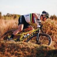 Cycling sunglasses on the outside or inside the helmet?