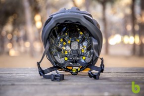 Probamos el Scott Centric Plus, el casco de Nino Schurter