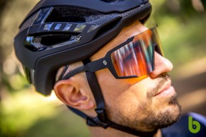 Probamos el Scott Centric Plus, el casco de Nino Schurter