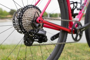 Mikel Landa makes his debut in gravel with this Specialized Crux