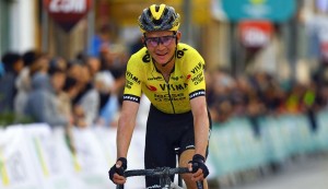 Visma-Lease a Bike is having trouble with the Tour before it even starts, Sepp Kuss falls due to Covid