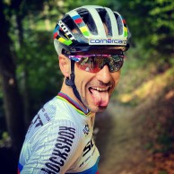 Oakley presenta su colección Kokoro el día que debían inaugurarse los JJ.OO