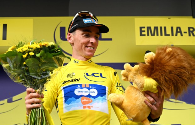 Romain Bardet primer líder del Tour de Francia 2024 en un agónico final