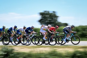 Draw in the first face-off between Pogacar and Vingegaard. The Slovenian is already the leader