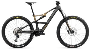 La nueva Orbea Rise 2025 llega en aluminio y modelos en carbono más económicos
