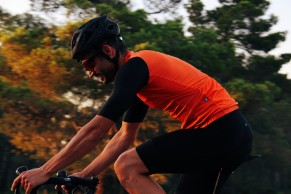 Vestta, la nueva equipación ciclista personalizable de Decathlon