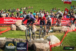 Alan Hatherly wins a tight XCC World Cup in Les Gets