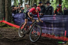 Puck Pieterse rides the perfect race to win the XCO World Cup in Les Gets