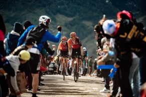 Comprar superciclistas tornou-se quase impossível e as equipes estão mudando de estratégia