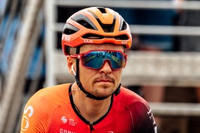 Pidcock se retira do Tour por Covid, condicionará suas Olimpíadas?