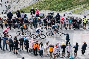 Pogacar dissipe les doutes avec un coup d'autorité dans les Pyrénées