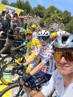 Philipsen égalise à trois avec Girmay et Pogacar dans le sprint de la 16ème étape du Tour de France 2024