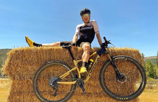 Zugasti deja la Élite