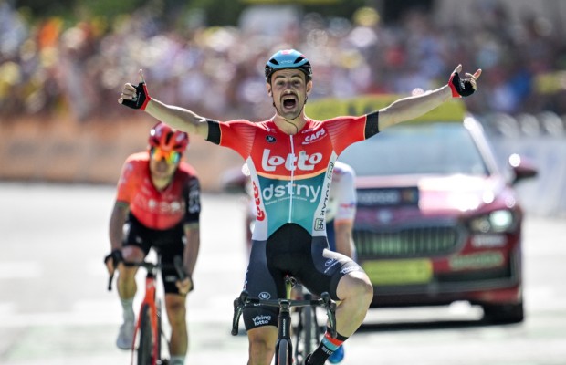 Victor Campenaerts culminates with victory a stage only for select riders