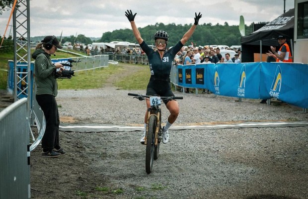Jenny Rissveds, Ondrej Cink, Pier de Froidmont e Kelsey Urban: nova leva de Campeões Nacionais XCO 2024