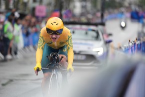 Remco Evenepoel wins gold medal in the time trial at the Paris 2024 Olympics