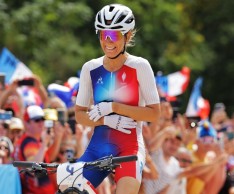Pauline Ferrand-Prevot remporte l'or avec une performance mémorable aux Jeux olympiques de Paris 2024