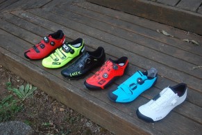 zapatillas-ciclismo-estrechas/