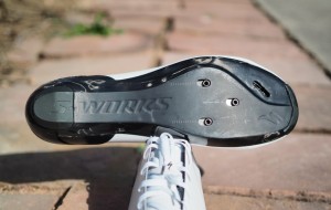 zapatillas-ciclismo-estrechas/