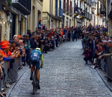 The World Tour transfer market: the list of the first team changes for 2025