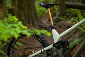 Fox Transfer NEO: the fastest wireless dropper post on the market