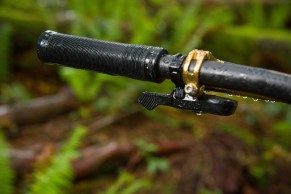 Fox Transfer NEO: the fastest wireless dropper post on the market