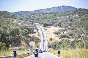 Pavel Bittner steals the 5th stage of La Vuelta 2024 from Van Aert in the last meter by centimeters