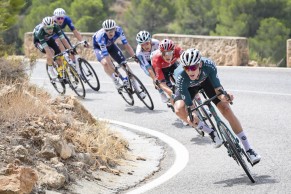 Adam Yates, memorable, joins the party of La Vuelta 2024