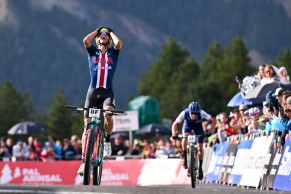 EUA vence pela primeira vez o Campeonato Mundial Team Relay