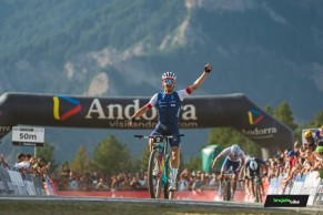 Victor Koretzky wins his first rainbow jersey at the 2024 Short Track World Championship