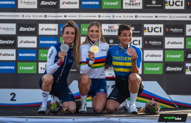 Evie Richards gana en un impresionante sprint el Mundial Short Track 2024