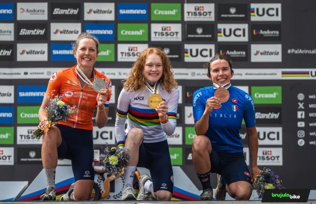Puck Pieterse gana con una carrera perfecta el Campeonato del Mundo XCO 2024