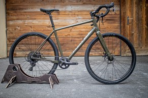 bici-titanio-acero-grafeno-aluminio-carbono/