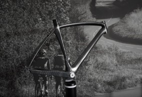 bici-titanio-acero-grafeno-aluminio-carbono/